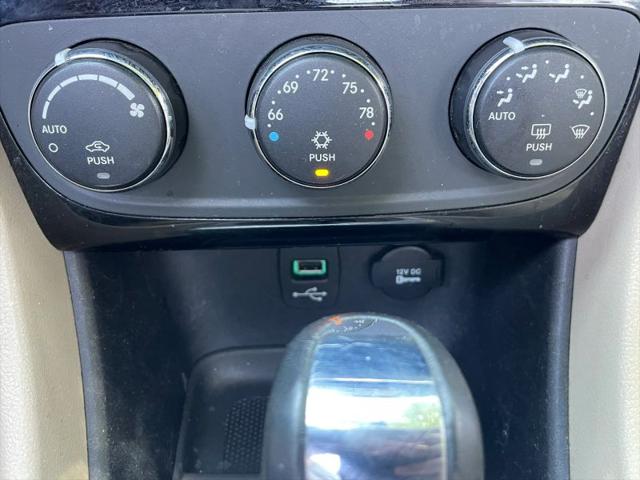 2012 Chrysler 200 Limited