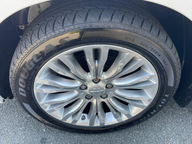2012 Chrysler 200 Limited