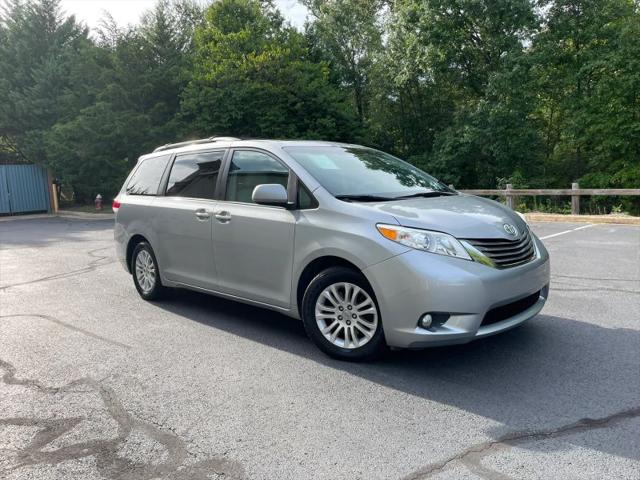 2011 Toyota Sienna XLE V6 for sale in Sterling, VA