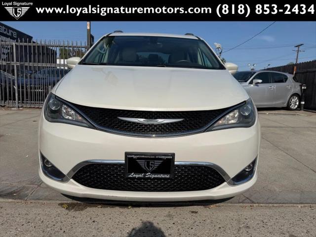 2017 Chrysler Pacifica Touring-L
