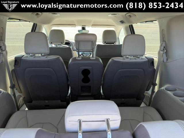 2017 Chrysler Pacifica Touring-L