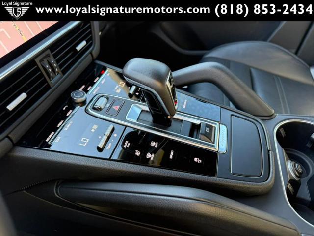 2021 Porsche Cayenne Base