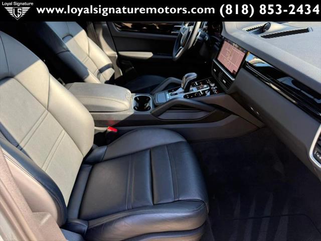 2021 Porsche Cayenne Base
