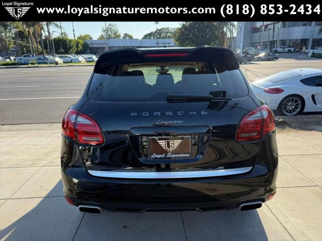 2012 Porsche Cayenne Base