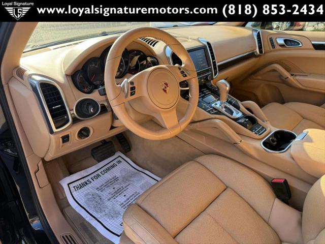 2012 Porsche Cayenne Base