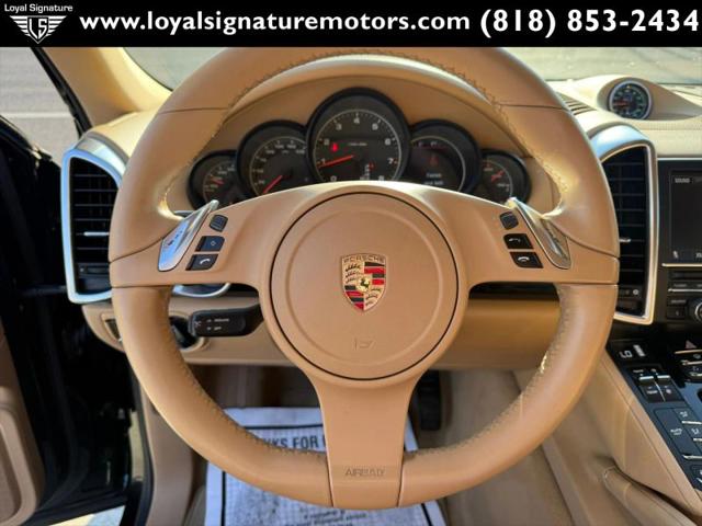 2012 Porsche Cayenne Base