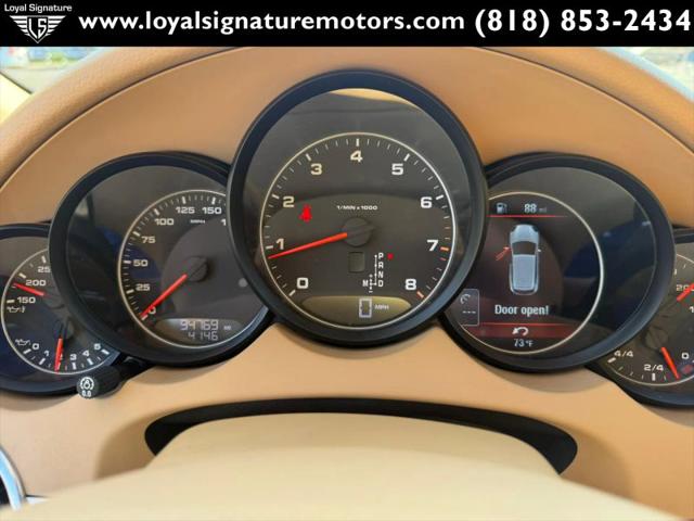 2012 Porsche Cayenne Base
