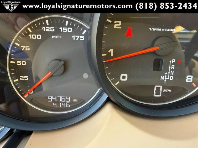 2012 Porsche Cayenne Base