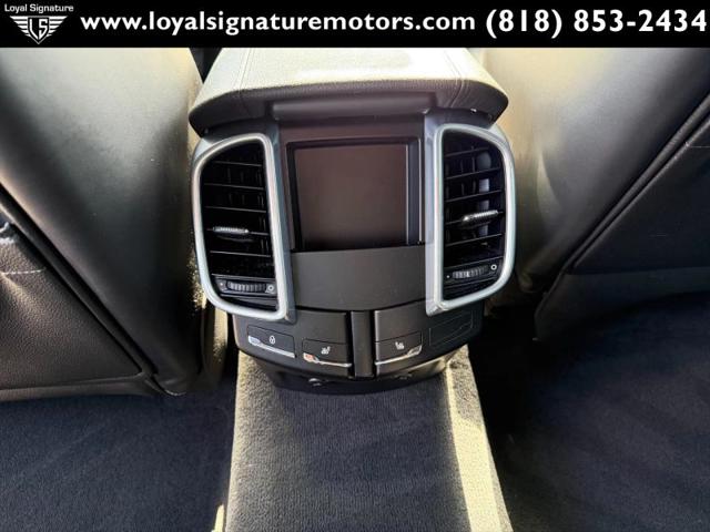 2014 Porsche Cayenne Platinum Edition
