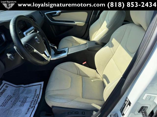 2017 Volvo V60 T5 Dynamic