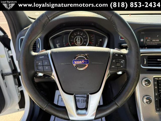 2017 Volvo V60 T5 Dynamic
