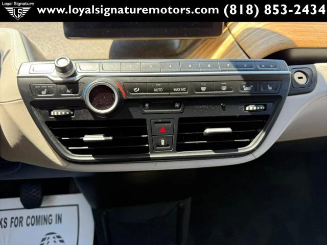 2014 BMW i3 Base w/Range Extender