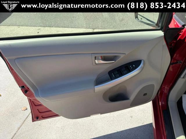 2013 Toyota Prius Five