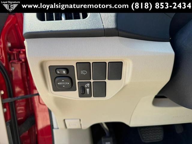 2013 Toyota Prius Five