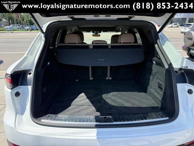 2019 Porsche Cayenne Base