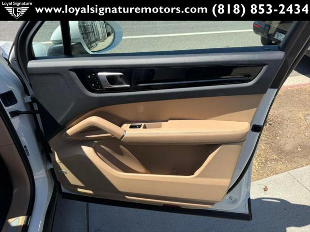 2019 Porsche Cayenne Base