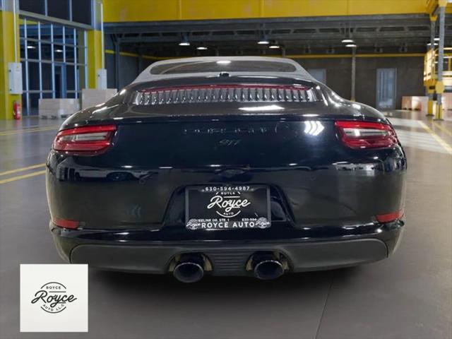 2018 Porsche 911 Carrera