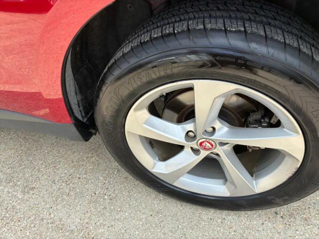 2019 Jaguar F-PACE 25t Premium