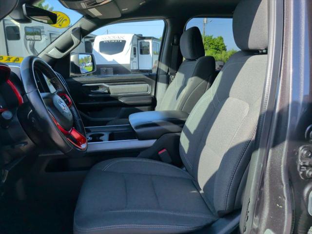 2019 Ram 1500 Big Horn/Lone Star Crew Cab 4x4 57 Box
