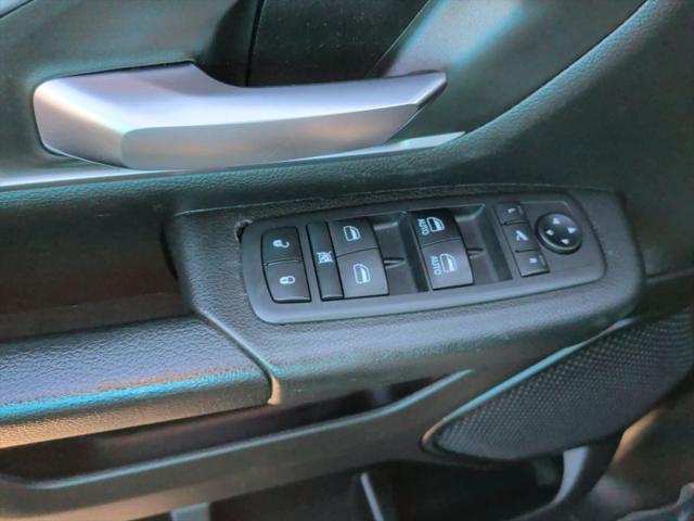 2019 Ram 1500 Big Horn/Lone Star Crew Cab 4x4 57 Box