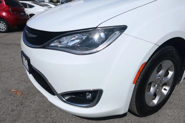 2017 Chrysler Pacifica Touring-L Plus