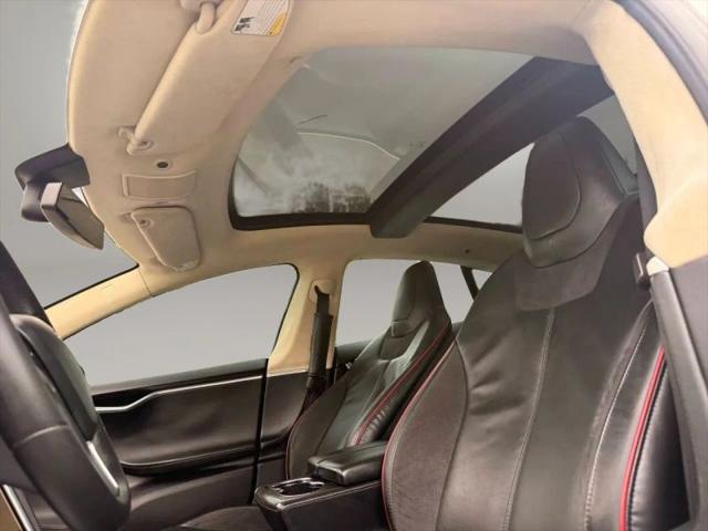 2013 Tesla Model S Performance