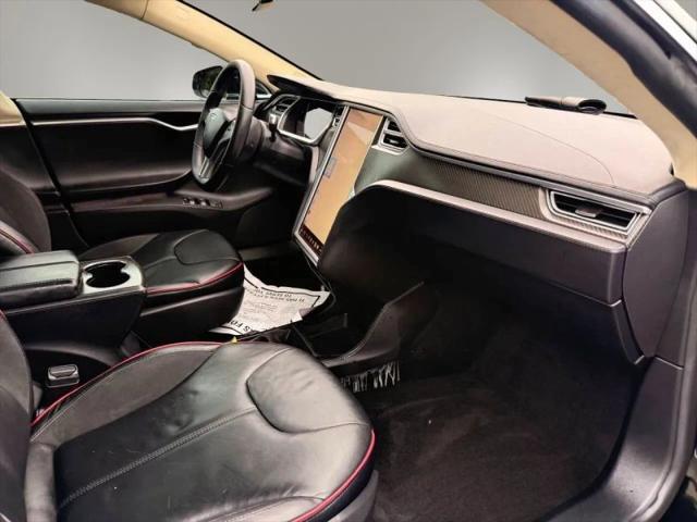 2013 Tesla Model S Performance