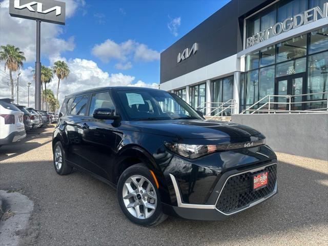 2023 Kia Soul LX for sale in Edinburg, TX