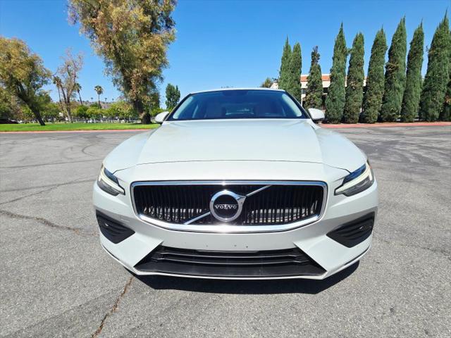 2019 Volvo S60 T6 Momentum