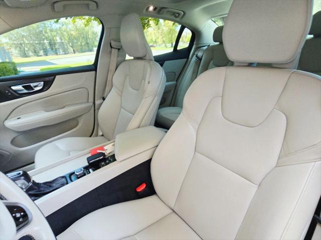 2019 Volvo S60 T6 Momentum
