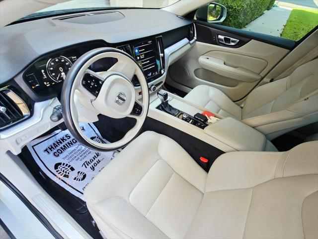 2019 Volvo S60 T6 Momentum