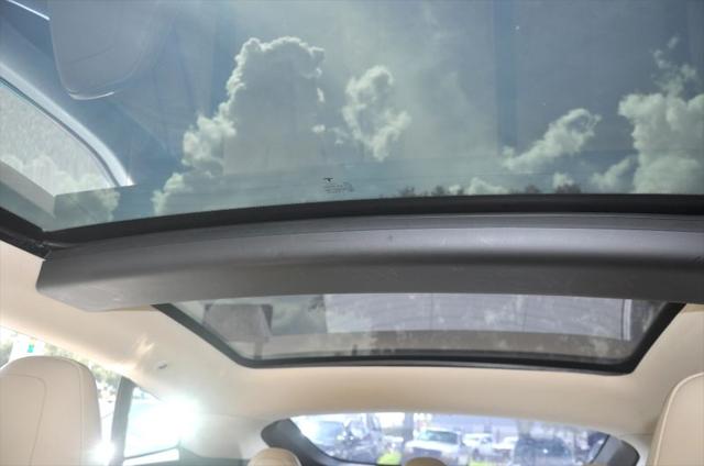 2014 Tesla Model S 85
