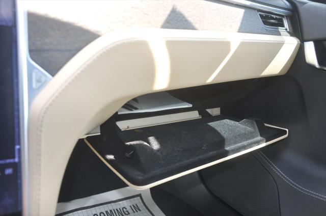 2014 Tesla Model S 85