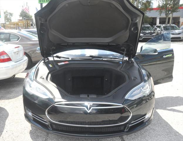 2014 Tesla Model S 85