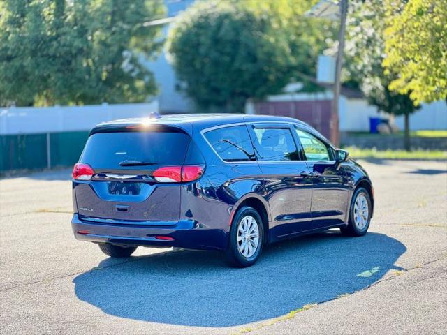 2017 Chrysler Pacifica Touring