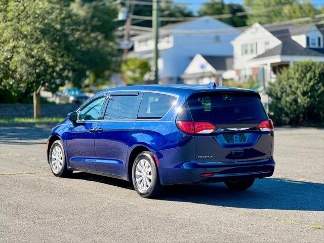 2017 Chrysler Pacifica Touring