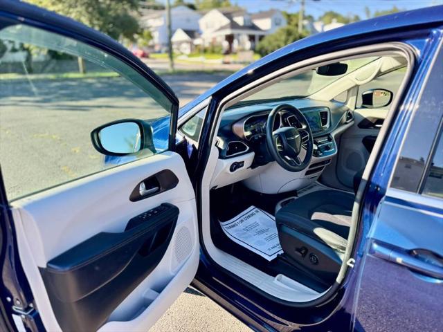2017 Chrysler Pacifica Touring