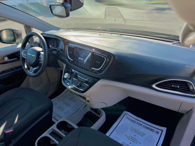 2017 Chrysler Pacifica Touring