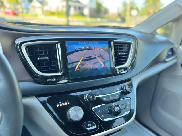 2017 Chrysler Pacifica Touring