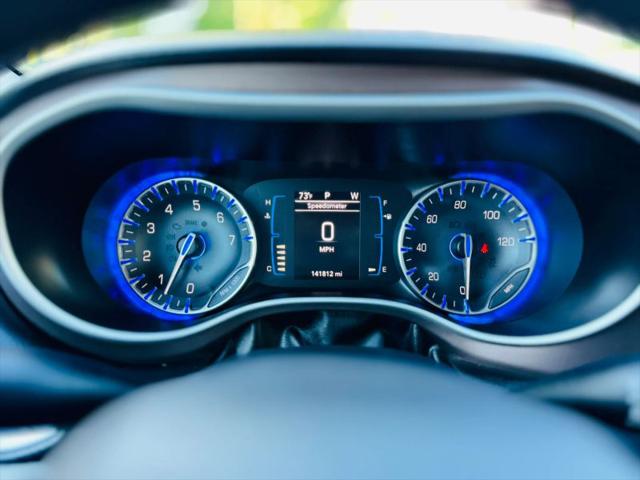 2017 Chrysler Pacifica Touring