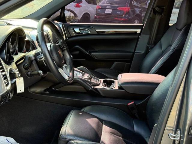 2016 Porsche Cayenne S