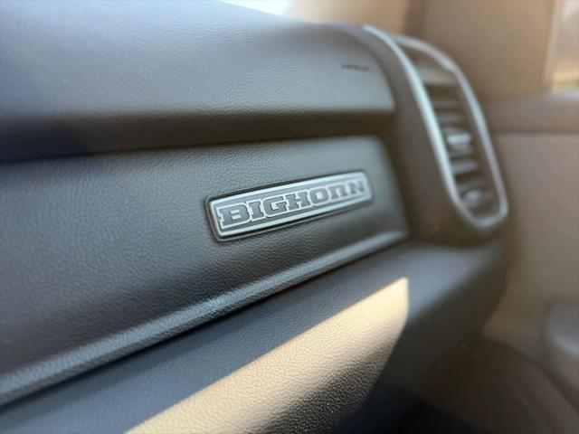 2019 Ram 1500 Big Horn/Lone Star Crew Cab 4x4 57 Box