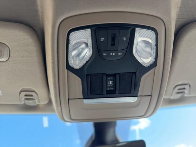 2019 Ram 1500 Big Horn/Lone Star Crew Cab 4x4 57 Box