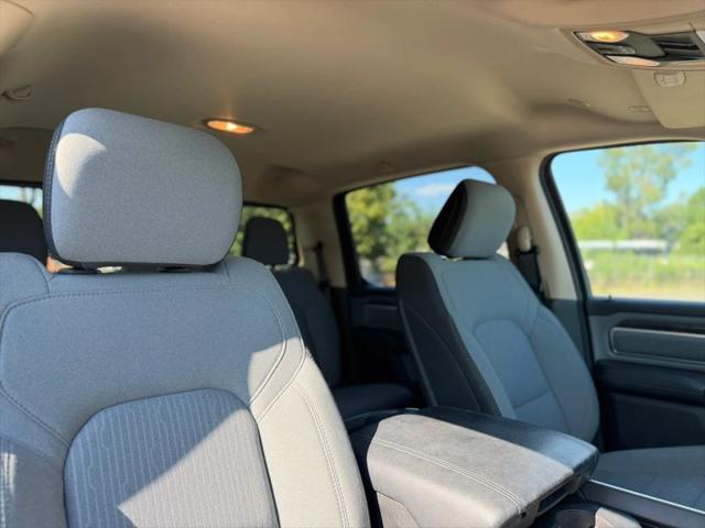 2019 Ram 1500 Big Horn/Lone Star Crew Cab 4x4 57 Box