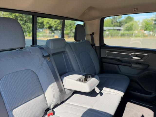 2019 Ram 1500 Big Horn/Lone Star Crew Cab 4x4 57 Box