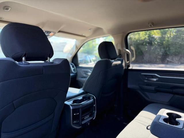 2019 Ram 1500 Big Horn/Lone Star Crew Cab 4x4 57 Box