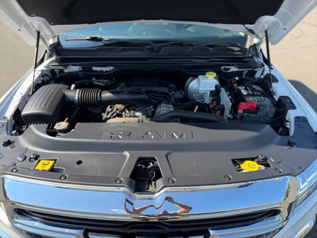 2019 Ram 1500 Big Horn/Lone Star Crew Cab 4x4 57 Box