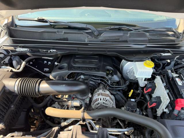 2019 Ram 1500 Big Horn/Lone Star Crew Cab 4x4 57 Box