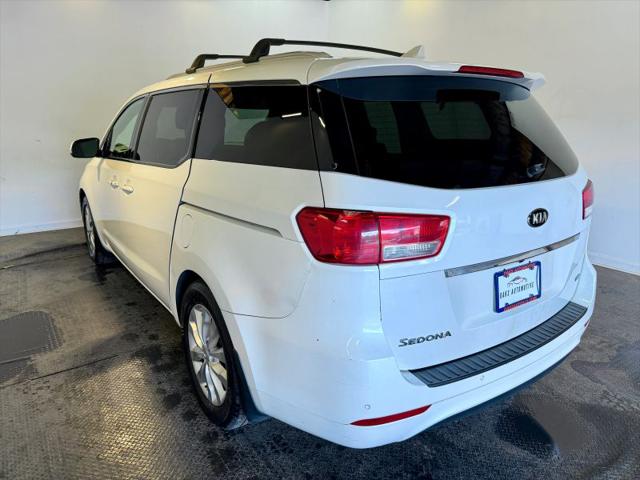 2016 Kia Sedona EX