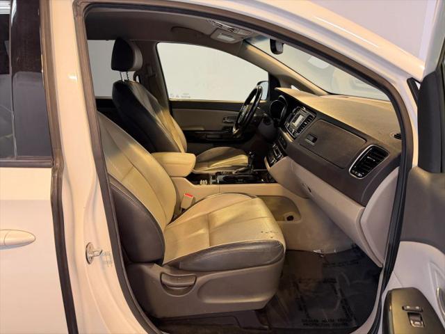 2016 Kia Sedona EX
